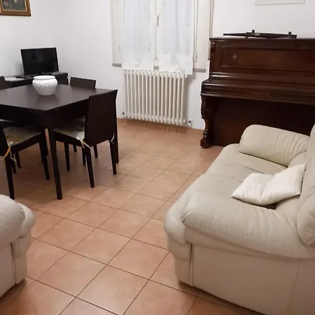 شقة Casa Travaglini فانو